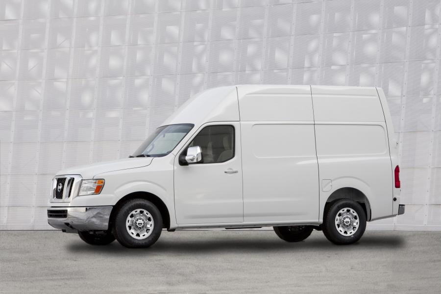  Nissan NV 2011 года  (фото 10 из 14)